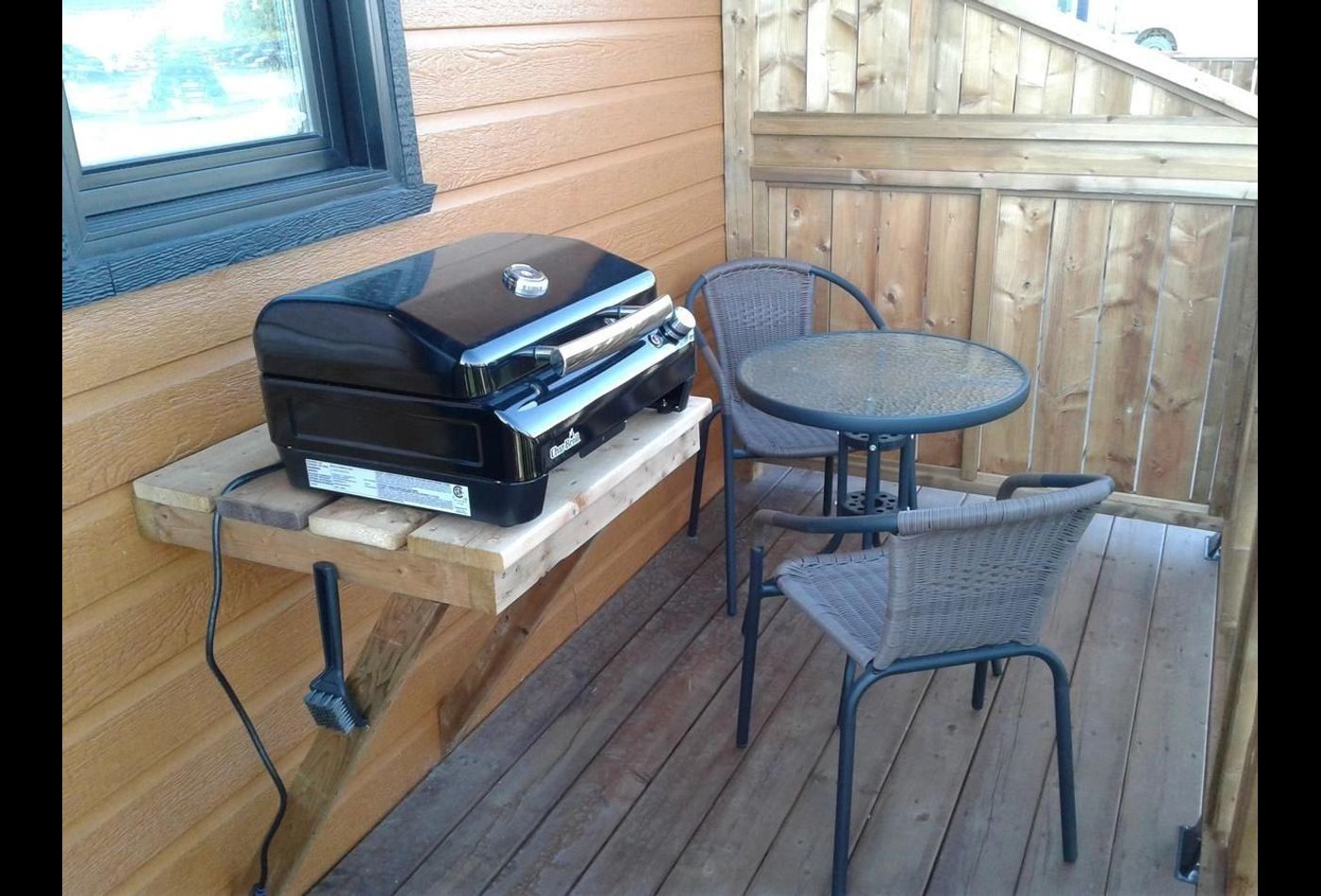 Patio avec vue sur le Saint-Laurent